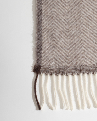 Plaid Denver Beige MoST, tissage à chevrons et franges écrues